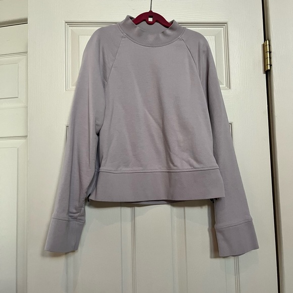 On Cloud Sweatshirt - Picture 1 of 4